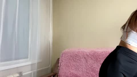 Mila online show from April 9, 3:50 pm