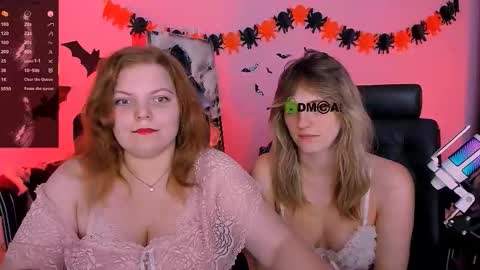 Snapshot of renesmee_sunset chatting on October 20, 6:57 pm Sweet Renesmee online show from October 20, 6:57 pm