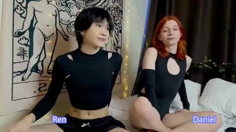 rennuts online show from January 10, 8:15 pm