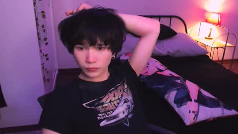 rennuts online show from October 8, 7:53 pm