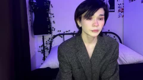 rennuts online show from February 5, 9:50 pm