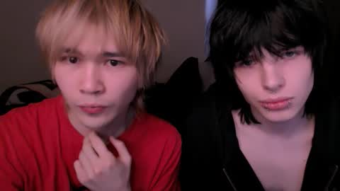 rennuts online show from February 1, 8:44 am