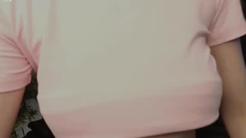 Laura online show from March 11, 1:01 pm