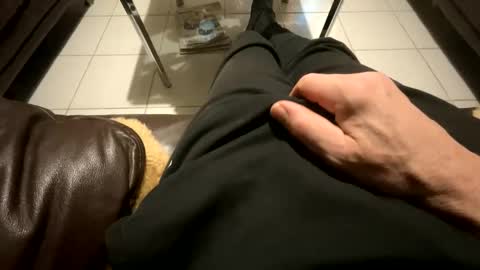 revilo1165 online show from January 20, 10:04 pm