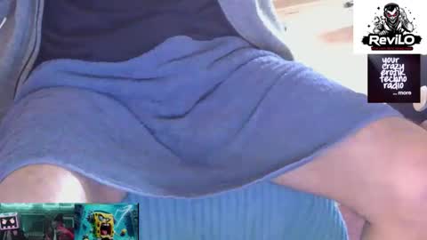 revilo80 online show from March 5, 8:01 am