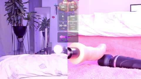 Rebecca y sarih online show from February 25, 12:03 am