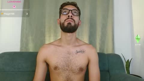 REY PABLO Independent online show from October 5, 10:28 pm