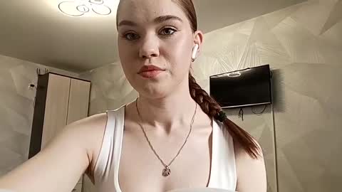 Kate online show from May 2, 5:57 am
