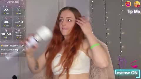 Snapshot of rhyley_rae95 chatting on October 2, 9:24 pm Rhyley Rae online show from October 2, 9:24 pm