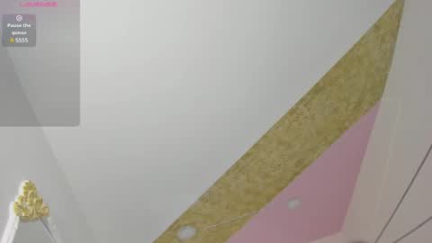 Riana online show from February 20, 5:52 pm