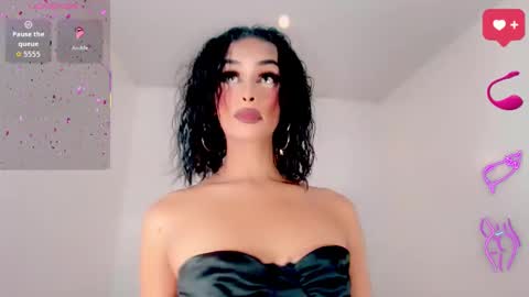 Rianna Garcia online show from February 28, 11:20 pm