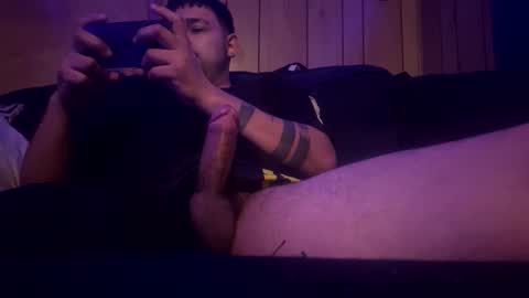 ribaldo1997 online show from April 18, 7:10 am