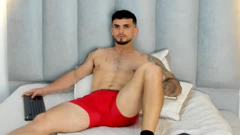 ricardogonzalez666 online show from April 30, 4:23 pm
