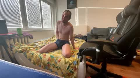 ricciardio online show from October 30, 6:25 am