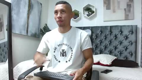 richar_voller online show from February 26, 11:46 am