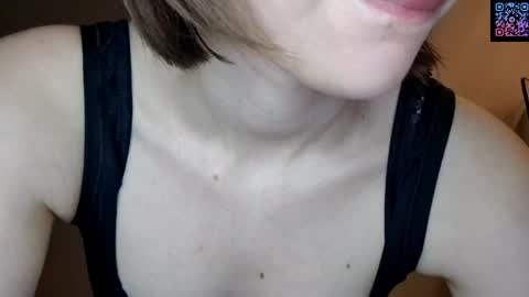 Luna online show from April 10, 7:29 pm