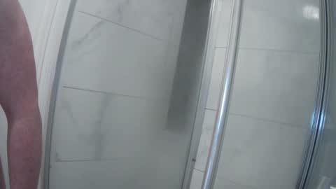 Snapshot of richcockxox chatting on October 27, 2:55 am Player X online show from October 27, 2:55 am