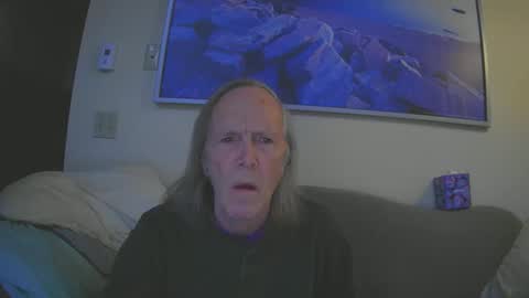 Snapshot of rickl56 chatting on December 2, 8:50 pm rickl56 online show from December 2, 8:50 pm