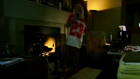 PINK HOLE TWINK online show from November 23, 3:59 am