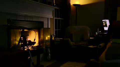 PINK HOLE TWINK online show from November 7, 8:39 am