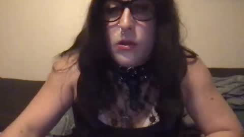 Katieabsissy online show from March 7, 6:35 am