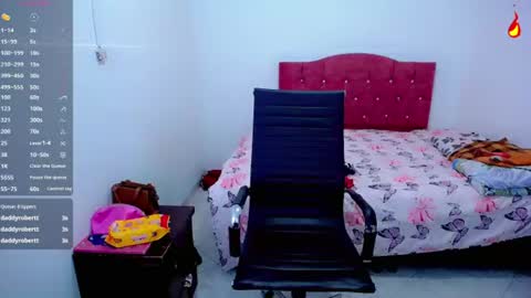 rihanna_boobs__ online show from July 3, 7:02 am