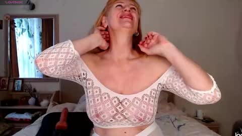 Riley online show from February 19, 4:33 am