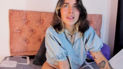 Riley online show from March 5, 12:05 am