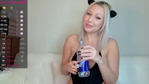 RileyAddams online show from October 29, 8:09 pm