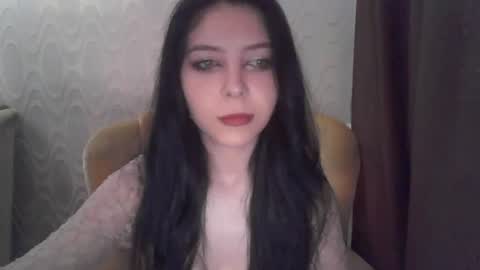 Riley online show from June 25, 8:19 am