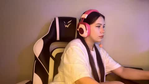 Emily online show from October 2, 7:40 am