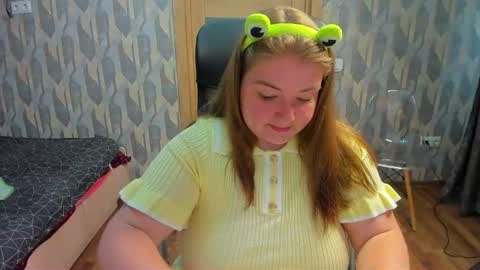 rina16 online show from July 19, 11:46 am