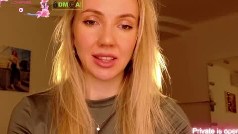 Rina Asty online show from June 3, 4:23 pm