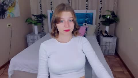 Snapshot of rinacake chatting on September 17, 2:53 pm rinacake online show from September 17, 2:53 pm