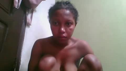 rinah654271 online show from May 5, 3:02 am