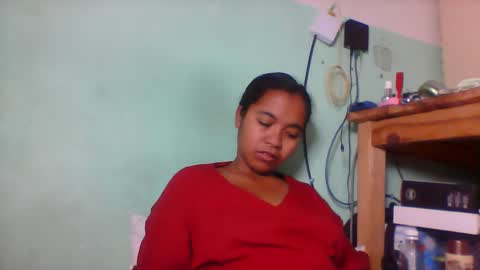 rinah856024 online show from May 6, 4:51 am