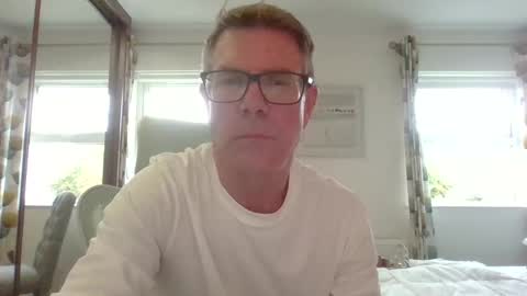 Snapshot of ringomar chatting on September 29, 4:28 pm Rob online show from September 29, 4:28 pm