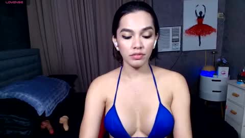 Miss Cassie online show from February 22, 11:35 am