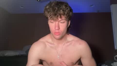 rjbrown03 online show from April 16, 2:44 am