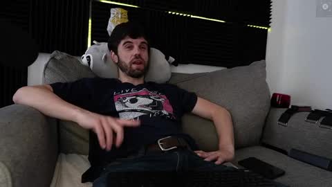 Ryan aka KeylimeRy online show from June 3, 5:51 pm