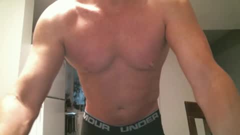 Snapshot of roadhouse122 chatting on February 23, 12:27 pm roadhouse122 online show from February 23, 12:27 pm