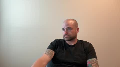 roadking1122 online show from December 17, 7:09 pm