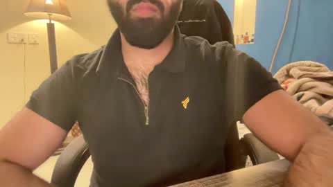 roamexotic online show from December 11, 10:49 pm