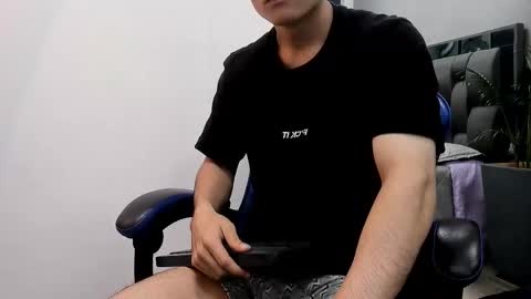 Snapshot of roan_birkin chatting on October 11, 12:37 am Roan Birkin online show from October 11, 12:37 am