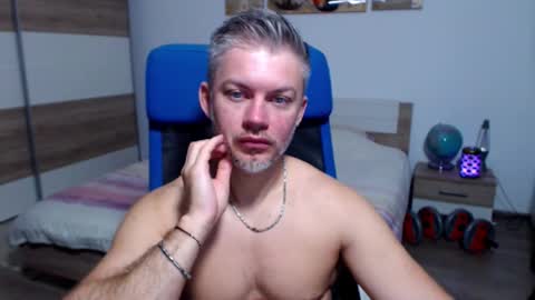 Snapshot of robbyshawz chatting on September 21, 5:00 am robbyshawz online show from September 21, 5:00 am