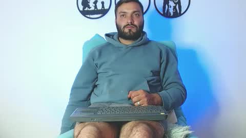 Stiven - online show from November 25, 9:57 pm