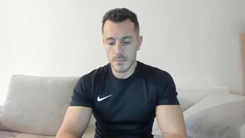 roberto4ever online show from January 30, 2:36 pm