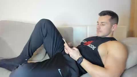 roberto4ever online show from March 10, 3:52 pm