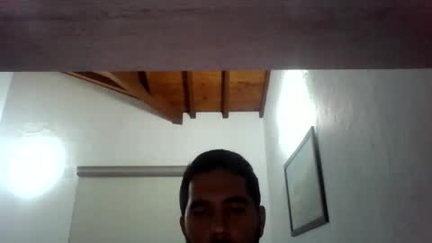 robertorodriguez503 online show from May 10, 7:37 am