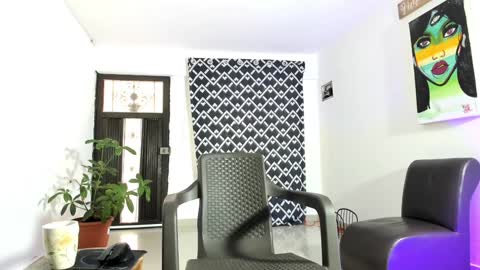 roberx_12 online show from December 15, 4:26 pm